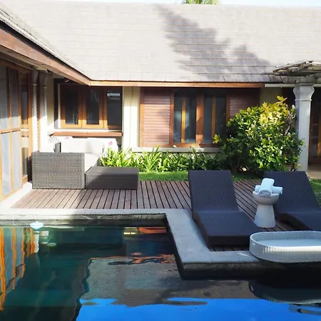 Balinese Bliss Villa , Harmonious Decor , Private Pool, Outdoor Shower, Tropical Garden Grand Bay Buitenkant foto