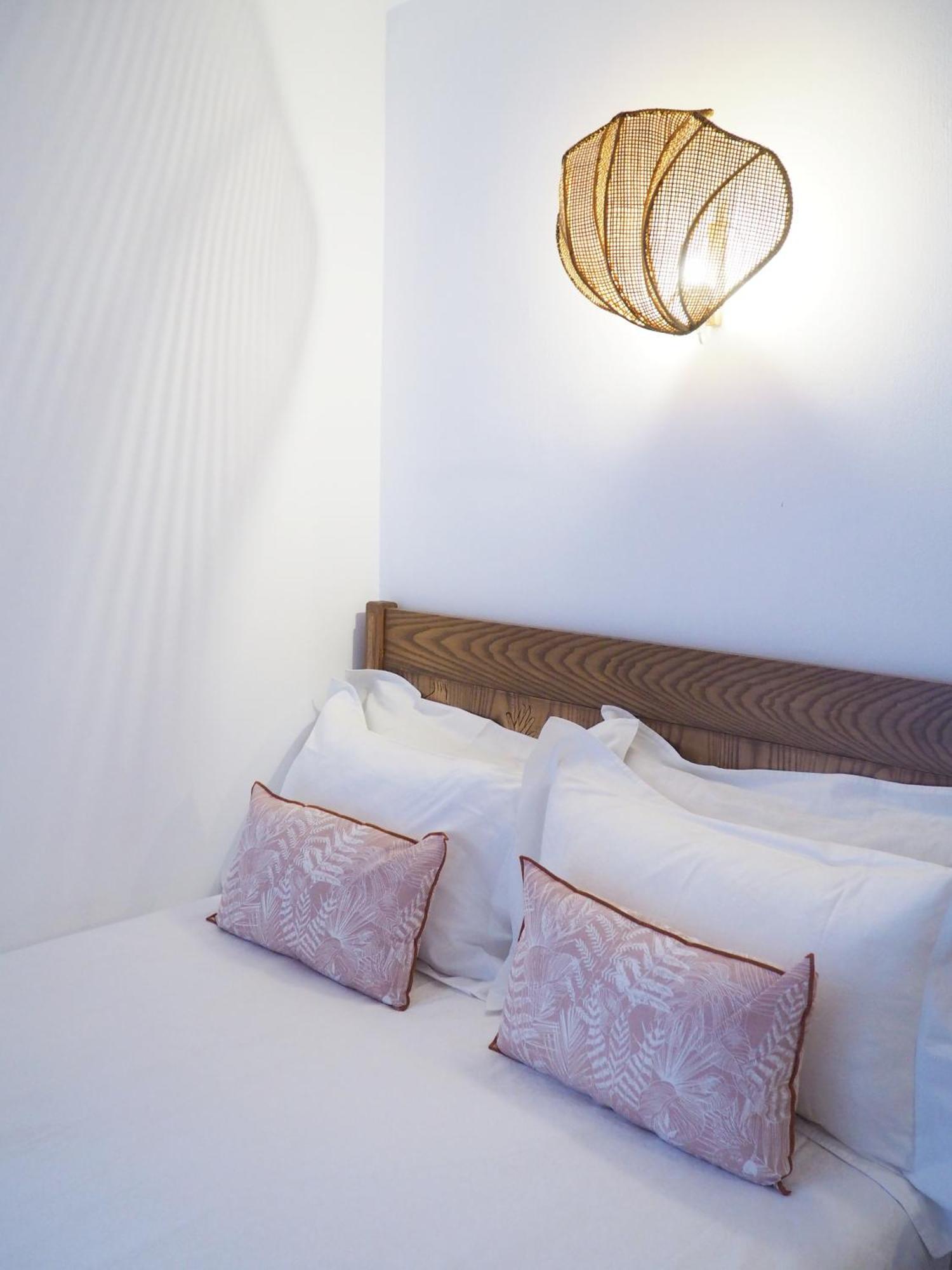 Villa Balinese Bliss , Harmonious Decor , Private Pool, Outdoor Shower, Tropical Garden Grand Baie